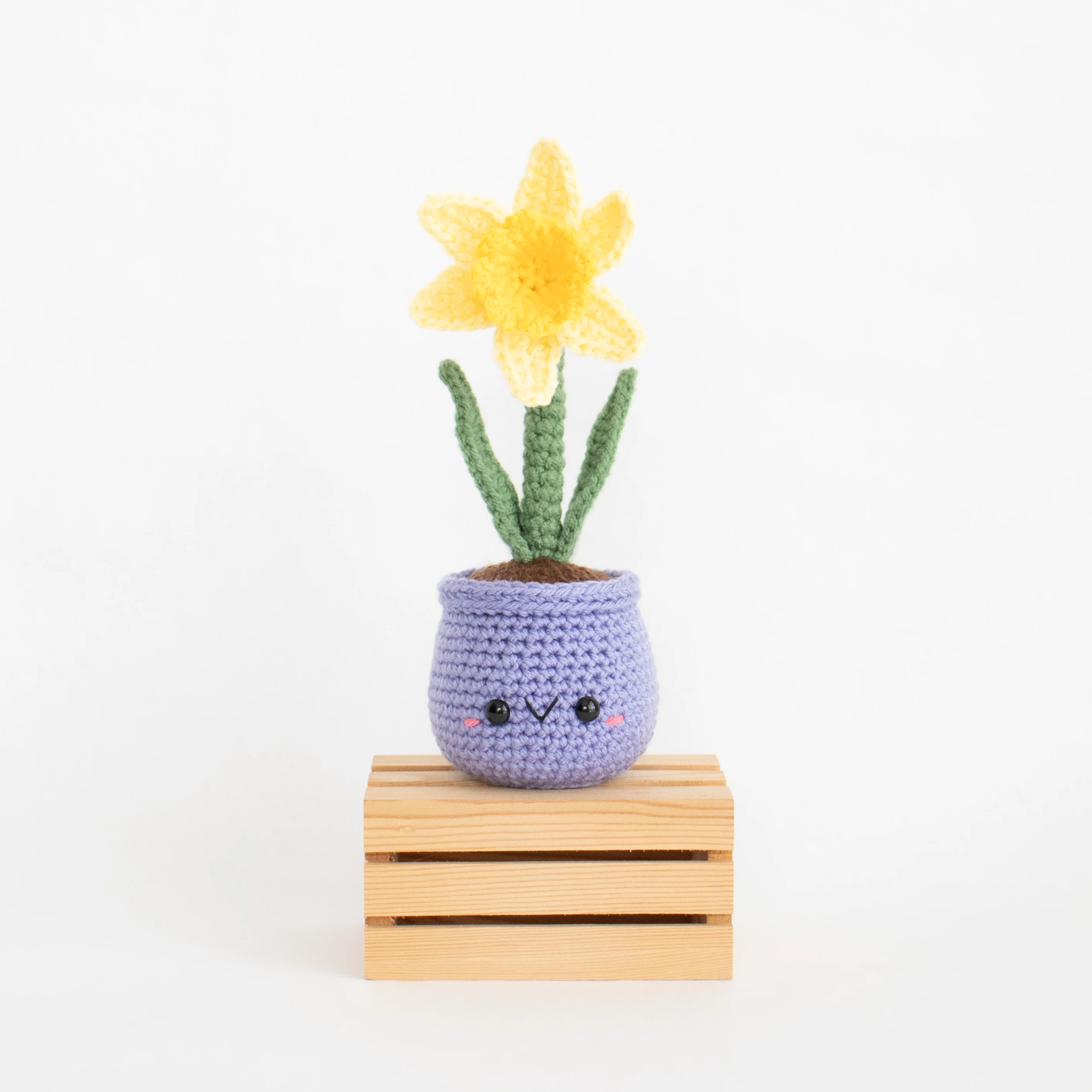 Crochet Amigurumi Daffodil Flower- Ready to Ship